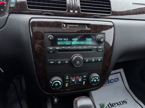 Used 2012 Chevrolet Impala LTZ image 45