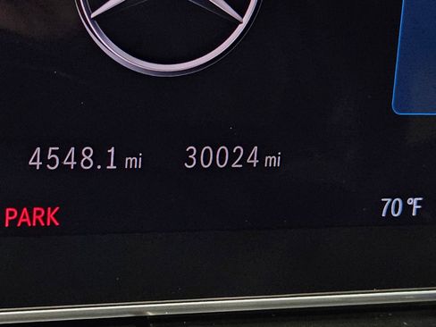 Used 2025 Mercedes-Benz C 300 Sedan image 30