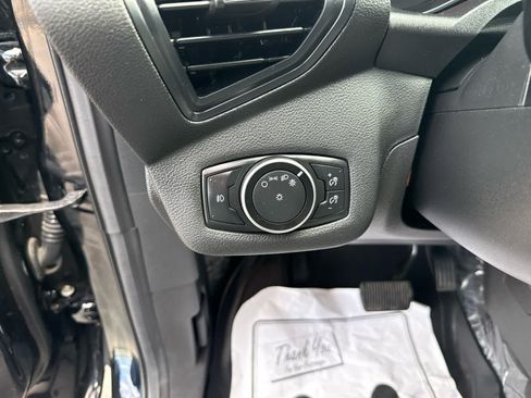 Used 2016 Ford Escape SE w/ SE Cold Weather Package AWD/4WD image 17