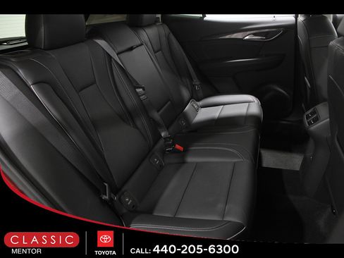 Used 2023 Buick Envision Essence FWD image 20