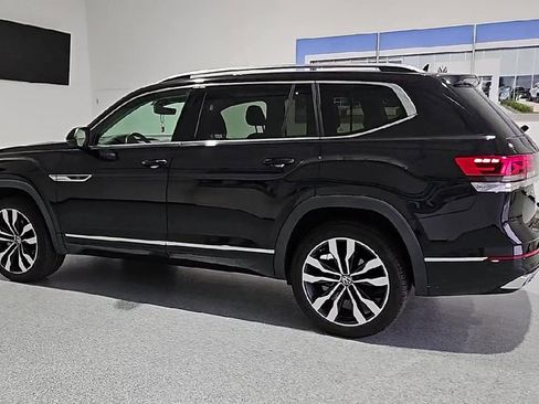 Certified 2022 Volkswagen Atlas SEL Premium AWD/4WD image 6