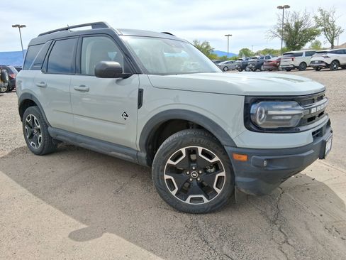 Used 2021 Ford Bronco Sport Outer Banks AWD/4WD image 4
