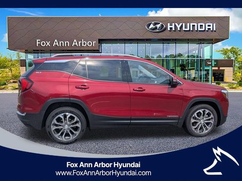 Used 2019 GMC Terrain SLT w/ Preferred Package AWD/4WD image 6