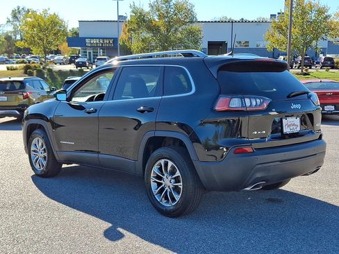 Used 2021 Jeep Cherokee Latitude Lux image 4