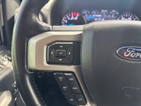 Used 2022 Ford F250 Lariat w/ Lariat Ultimate Package AWD/4WD image 22
