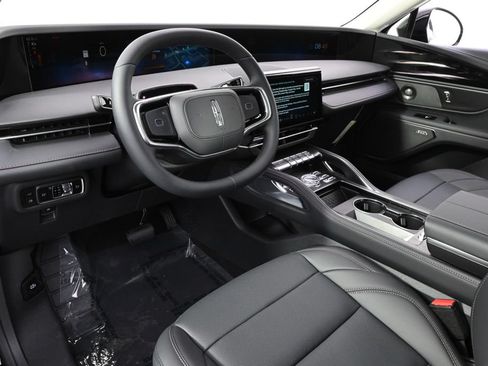 New 2026 Lincoln Nautilus Premier w/ Equipment Group 102A AWD/4WD image 12