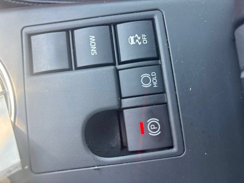 Used 2023 Toyota Highlander XSE FWD image 30
