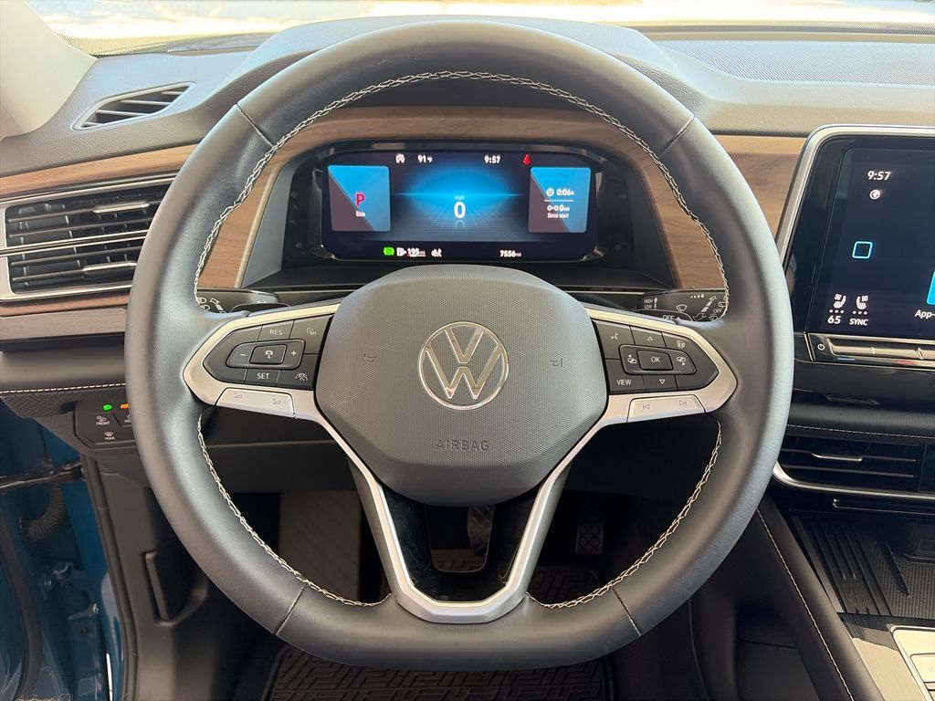 Certified 2026 Volkswagen Atlas SE FWD image 14