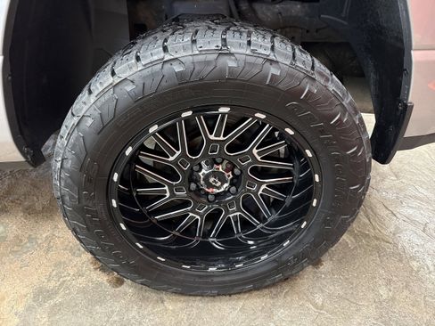 Used 2019 RAM 1500 Big Horn image 8