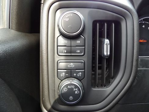 Used 2021 Chevrolet Silverado 1500 Custom Trail Boss w/ Safety Confidence Package AWD/4WD image 21