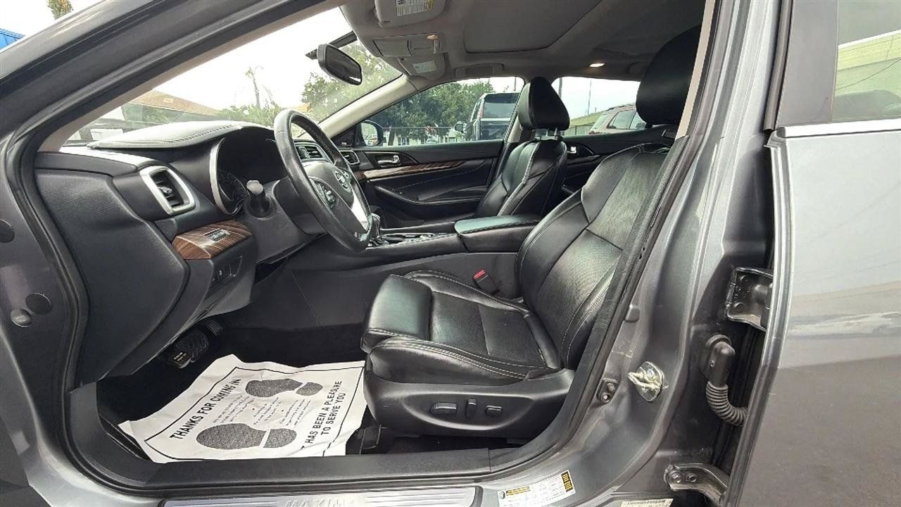 Used 2018 Nissan Maxima 3.5 SL FWD image 18
