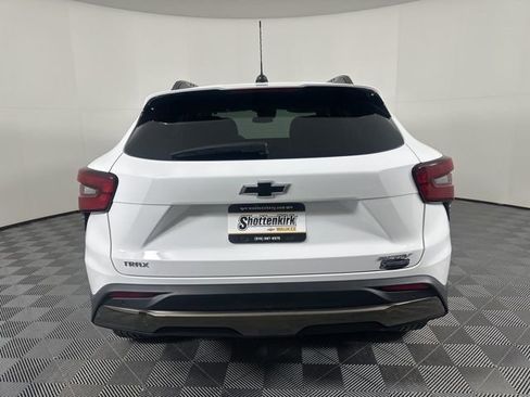 Used 2025 Chevrolet Trax ACTIV w/ Driver Confidence Package image 4