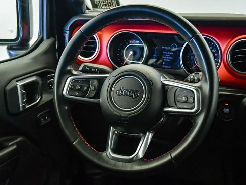 Used 2022 Jeep Wrangler Unlimited Rubicon image 15