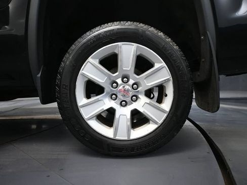 Used 2015 GMC Sierra 1500 SLE w/ SLE Value Package AWD/4WD image 13