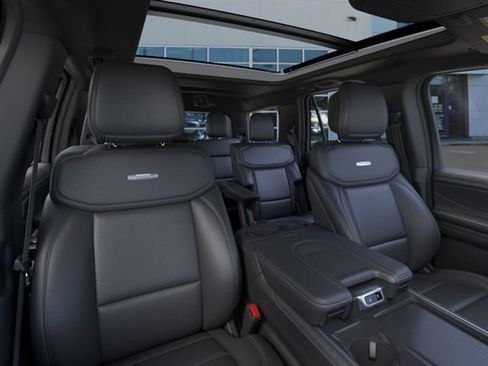 New 2026 Ford Expedition Platinum AWD/4WD image 10