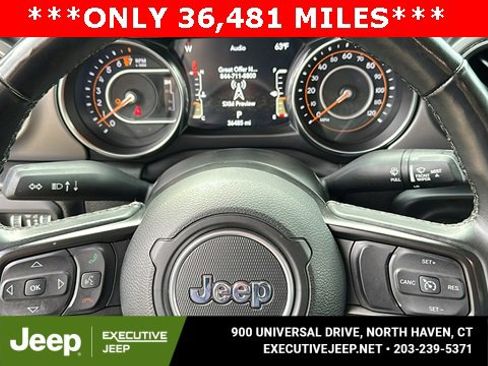 Certified 2022 Jeep Gladiator Willys image 12