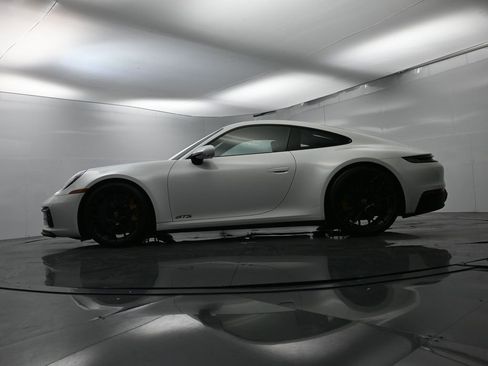 Used 2024 Porsche 911 Carrera GTS image 48