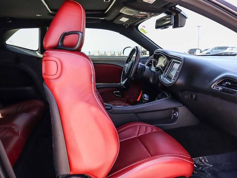 Used 2022 Dodge Challenger SRT Hellcat w/ Plus Package RWD image 18