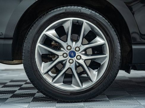 Used 2015 Ford Edge Titanium w/ Equipment Group 302A image 19