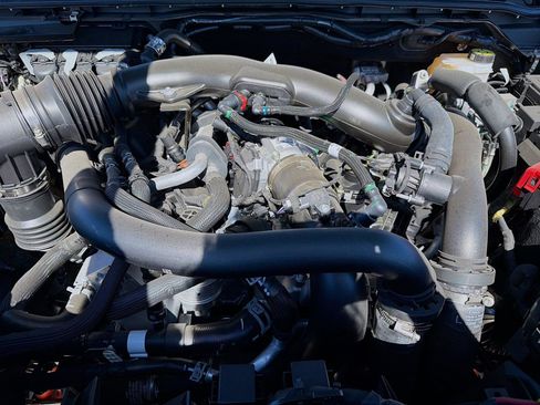 New 2025 Ford Ranger Raptor image 35