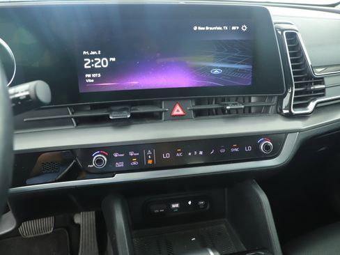 Used 2023 Kia Sportage SX image 9