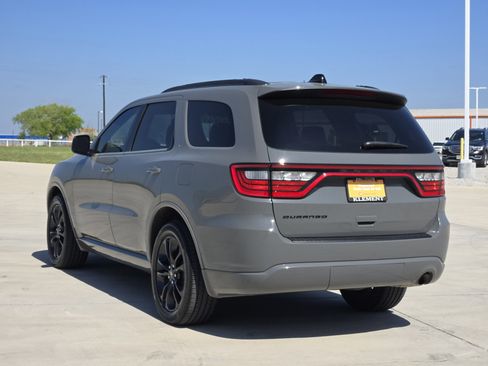 Certified 2023 Dodge Durango SXT w/ SXT Blacktop Group image 6