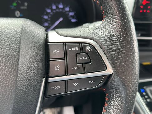 Used 2022 Toyota Sienna XSE w/ XSE Plus Package image 39