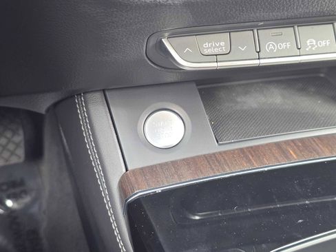 Certified 2025 Audi Q5 2.0T Premium Plus w/ Premium Plus Package image 35