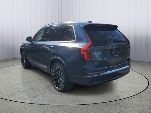 New 2026 Volvo XC90 T8 Ultra w/ Protection Package Premier AWD/4WD image 2