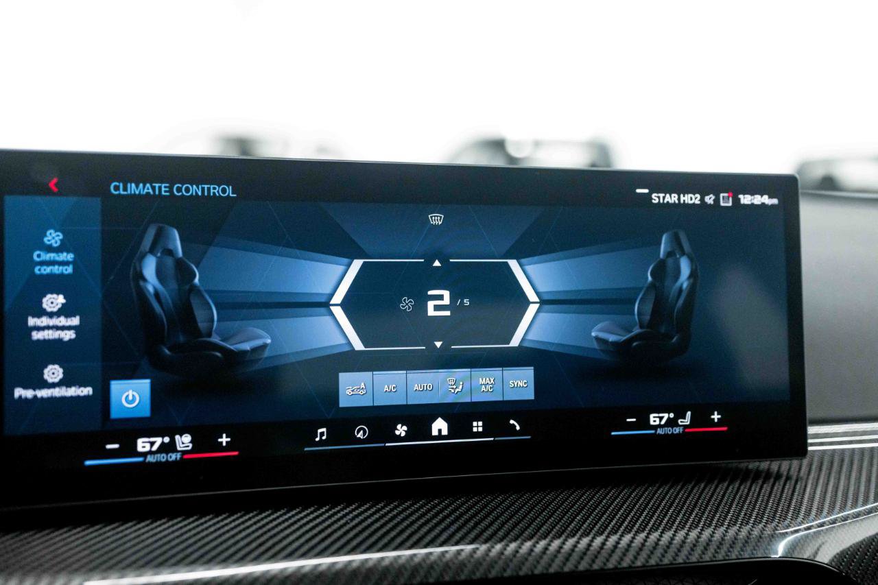 Used 2026 BMW M2 w/ Lighting Package RWD image 54