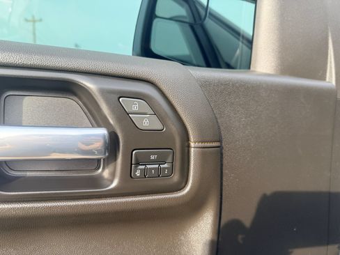 Used 2021 GMC Sierra 1500 AT4 AWD/4WD image 10