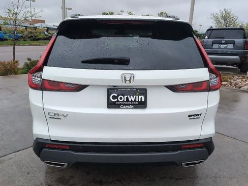 Used 2023 Honda CR-V Sport Touring image 7