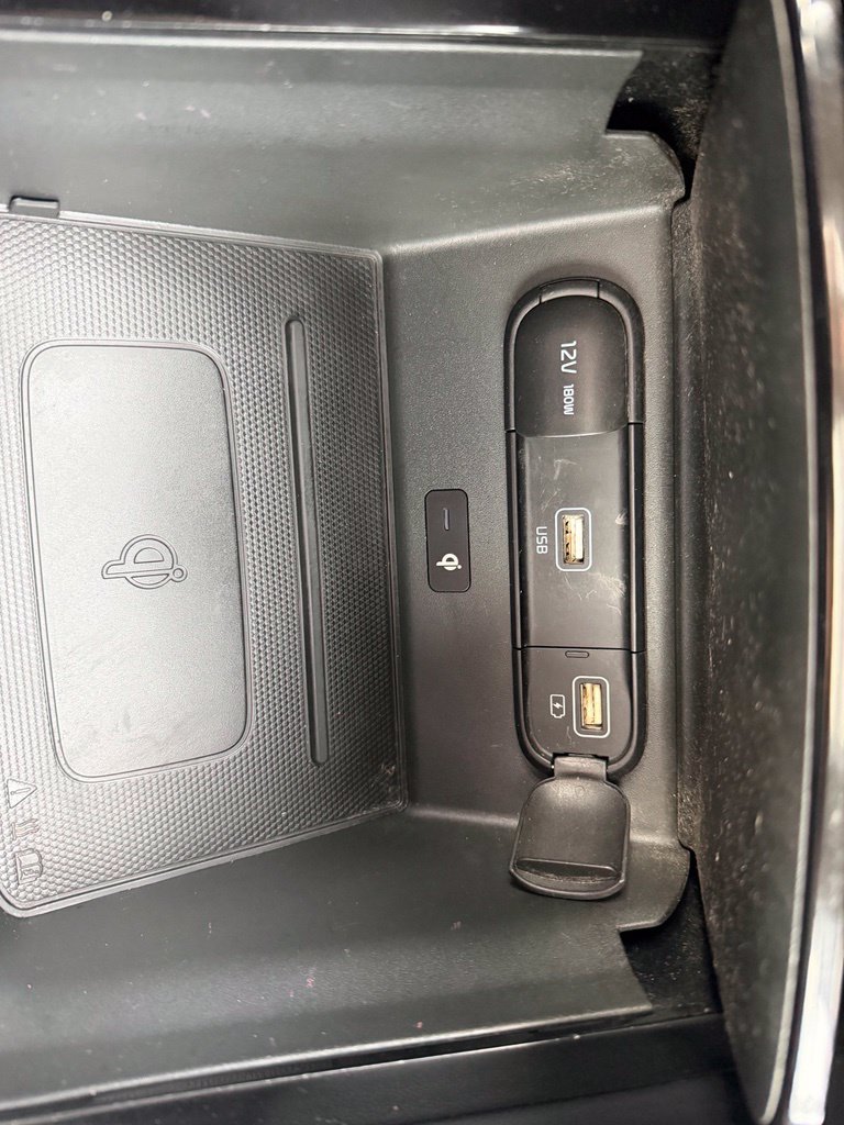 Used 2021 Kia Telluride EX AWD/4WD image 17