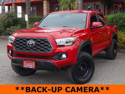 Used 2020 Toyota Tacoma TRD Off-Road w/ Technology Package AWD/4WD image 4