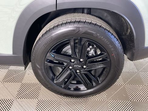 New 2026 Chevrolet Trax ACTIV FWD image 17