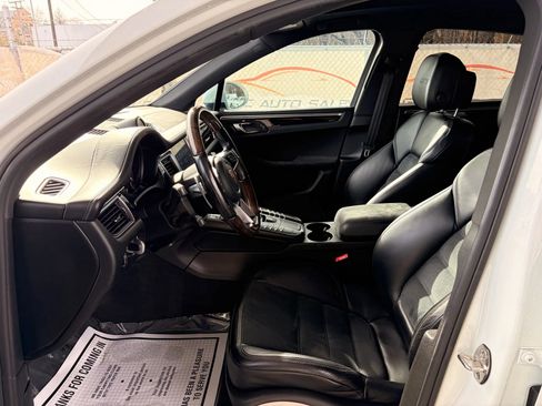 Used 2018 Porsche Macan GTS image 15