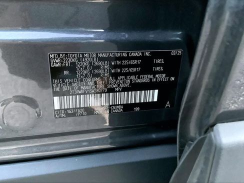 Used 2025 Toyota RAV4 XLE w/ Convenience Package image 31