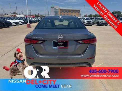 Used 2025 Nissan Sentra SV FWD image 3