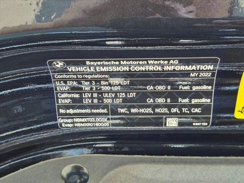 Used 2022 BMW X7 xDrive40i w/ Premium Package AWD/4WD image 25
