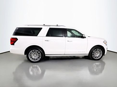 Used 2023 Ford Expedition Max Platinum image 9