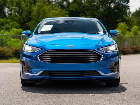 Used 2019 Ford Fusion SEL FWD image 2