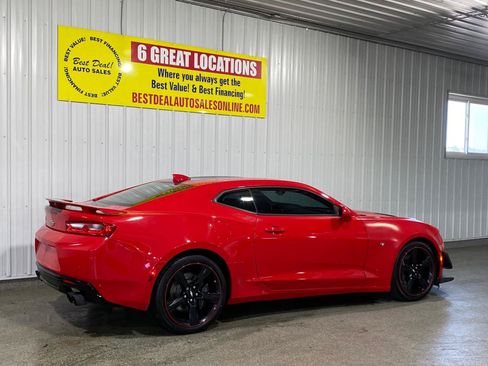 Used 2016 Chevrolet Camaro SS RWD image 21