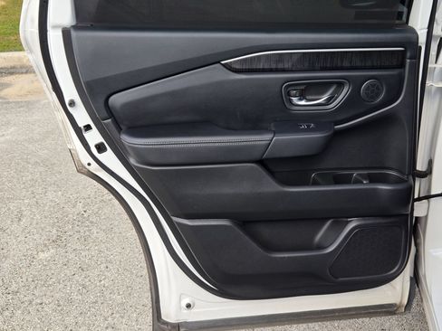 Certified 2023 Honda Pilot Elite image 15