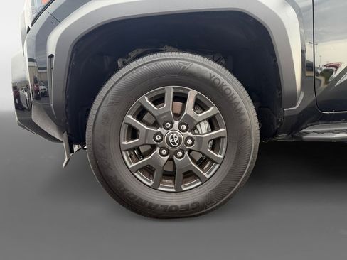 Certified 2025 Toyota 4Runner SR5 image 14