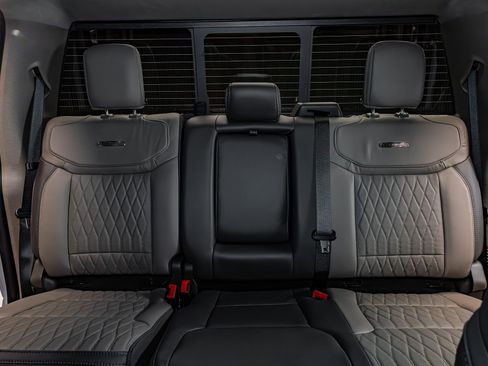 Used 2026 Ford F450 Platinum w/ Platinum Plus Package image 23