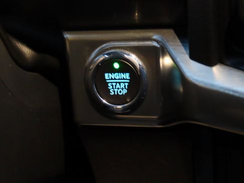 Used 2023 Ford F150 Lariat w/ Equipment Group 502A High image 35