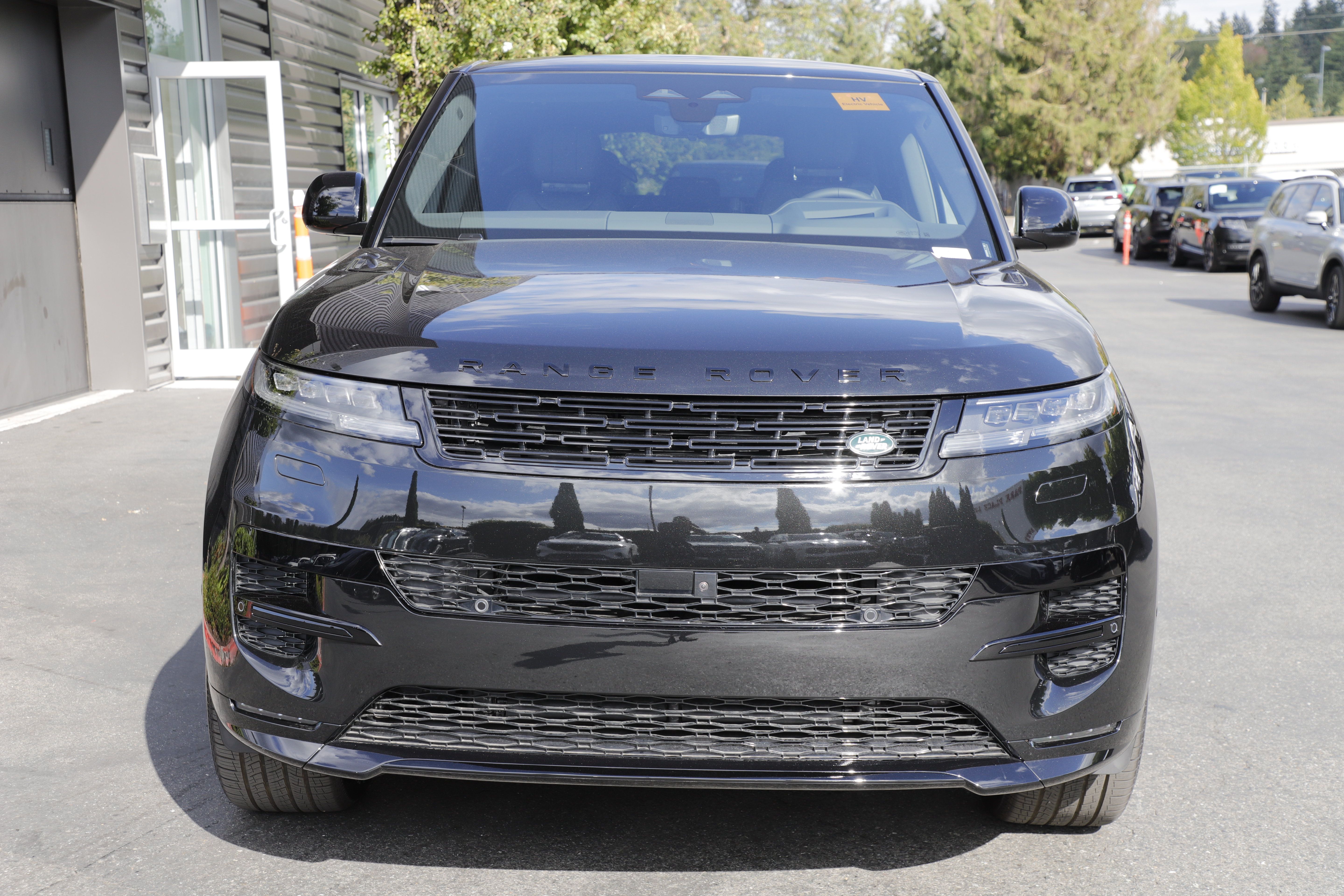 New 2026 Land Rover Range Rover Sport Dynamic SE AWD/4WD image 4