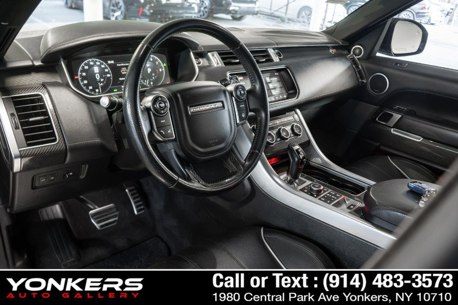 Used 2017 Land Rover Range Rover Sport SVR AWD/4WD image 26