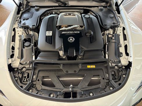 Used 2022 Mercedes-Benz SL 63 AMG 4MATIC image 38