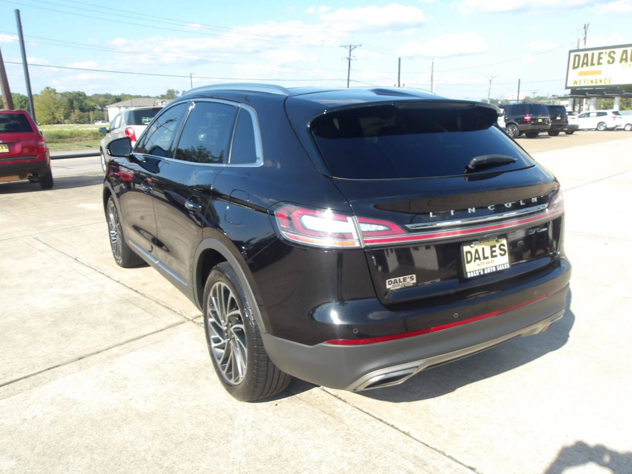 Used 2019 Lincoln Nautilus Reserve w/ Driver Assistance Package AWD/4WD image 14